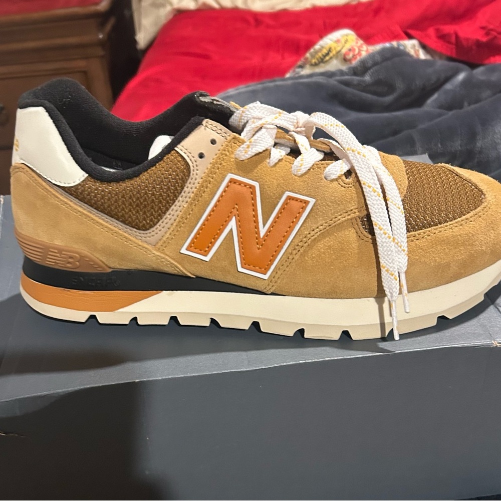 New Balance 574 Men's Brown and Orange Sneakers. Brand New
